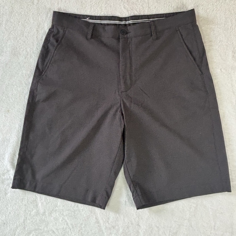 Sunice Men's Grey Golf Shorts Size 34 Moisture Wicking  Casual , Preppy